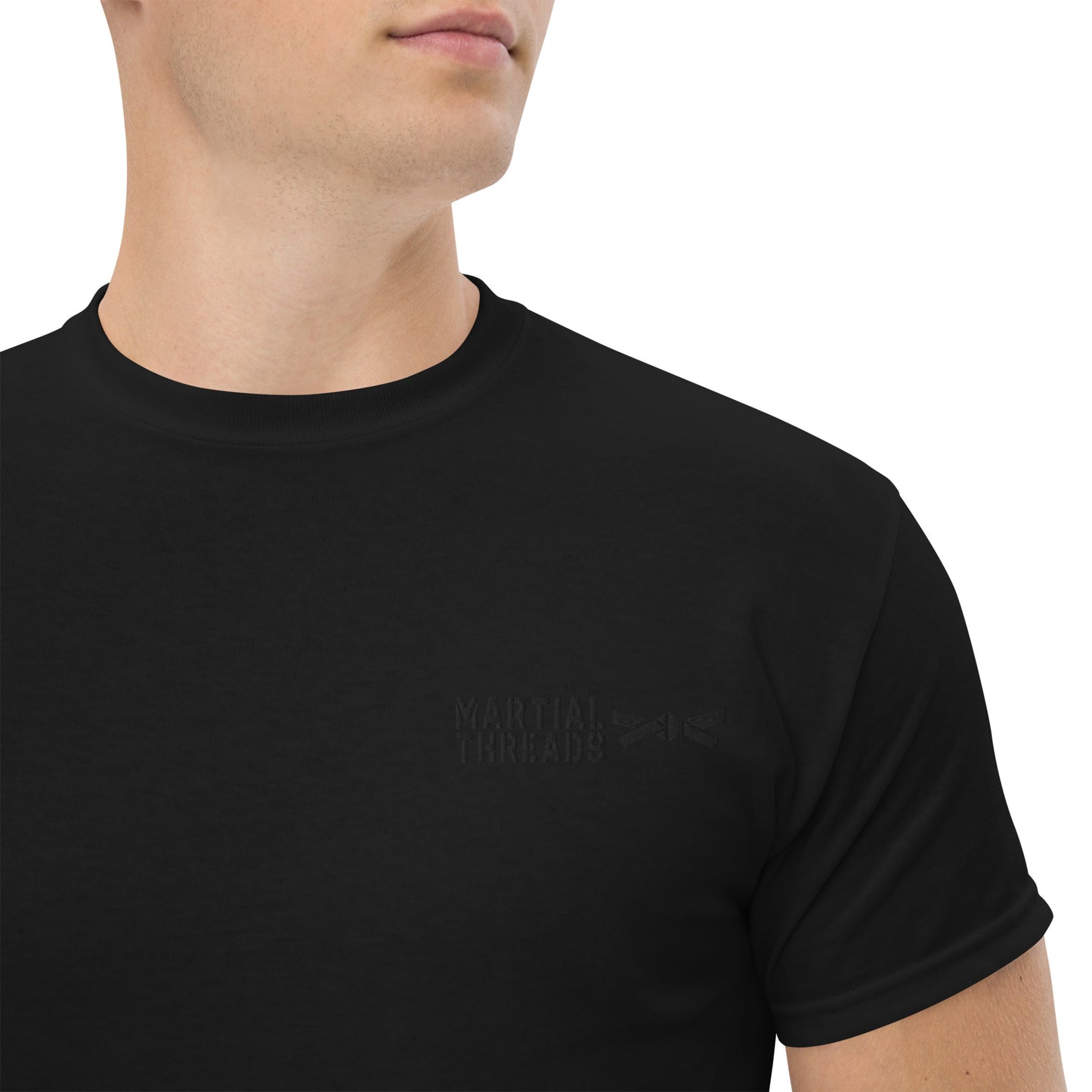 La camiseta de rango (cinturón negro)
