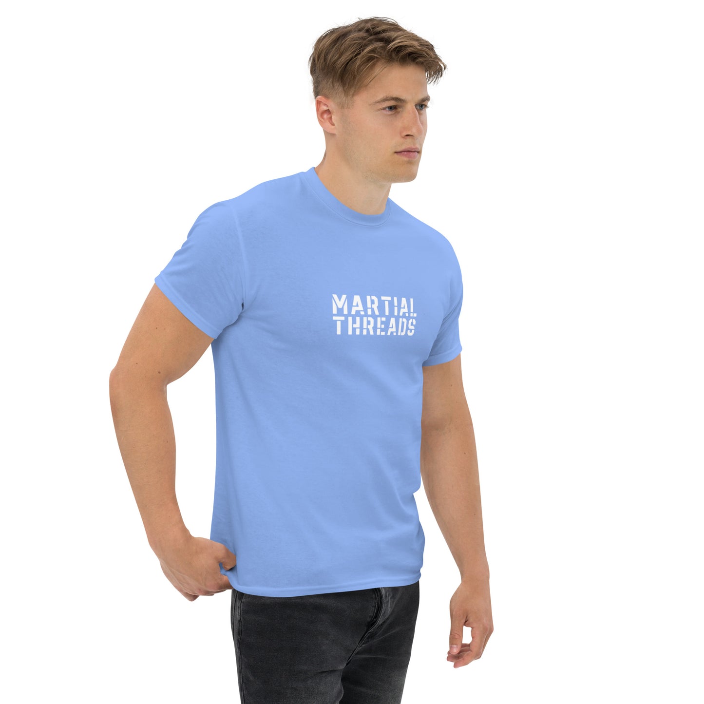 La camiseta marcial